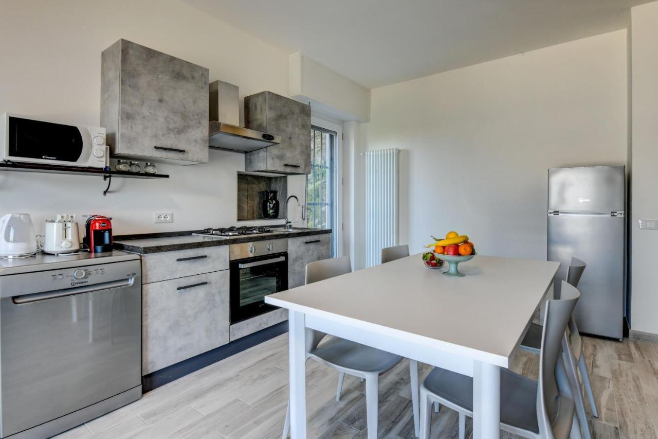 Studio Baldo - Brenzone Holiday Apartments Exterior photo