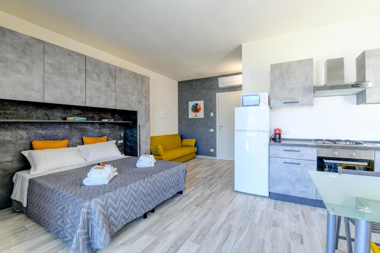 Studio Baldo - Brenzone Holiday Apartments Exterior photo